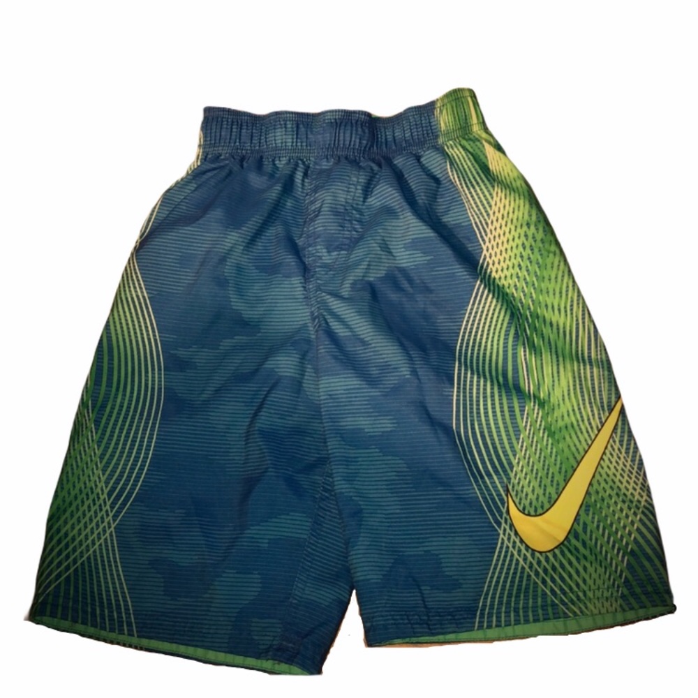 3/$18 Nike boys swim trunks size small